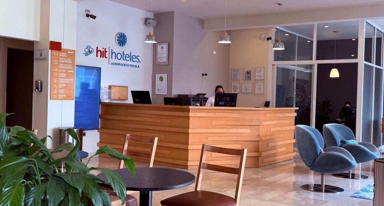 Hit Hoteles Aeropuerto Puebla Huejotzingo Bagian luar foto