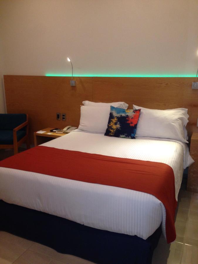 Hit Hoteles Aeropuerto Puebla Huejotzingo Bagian luar foto